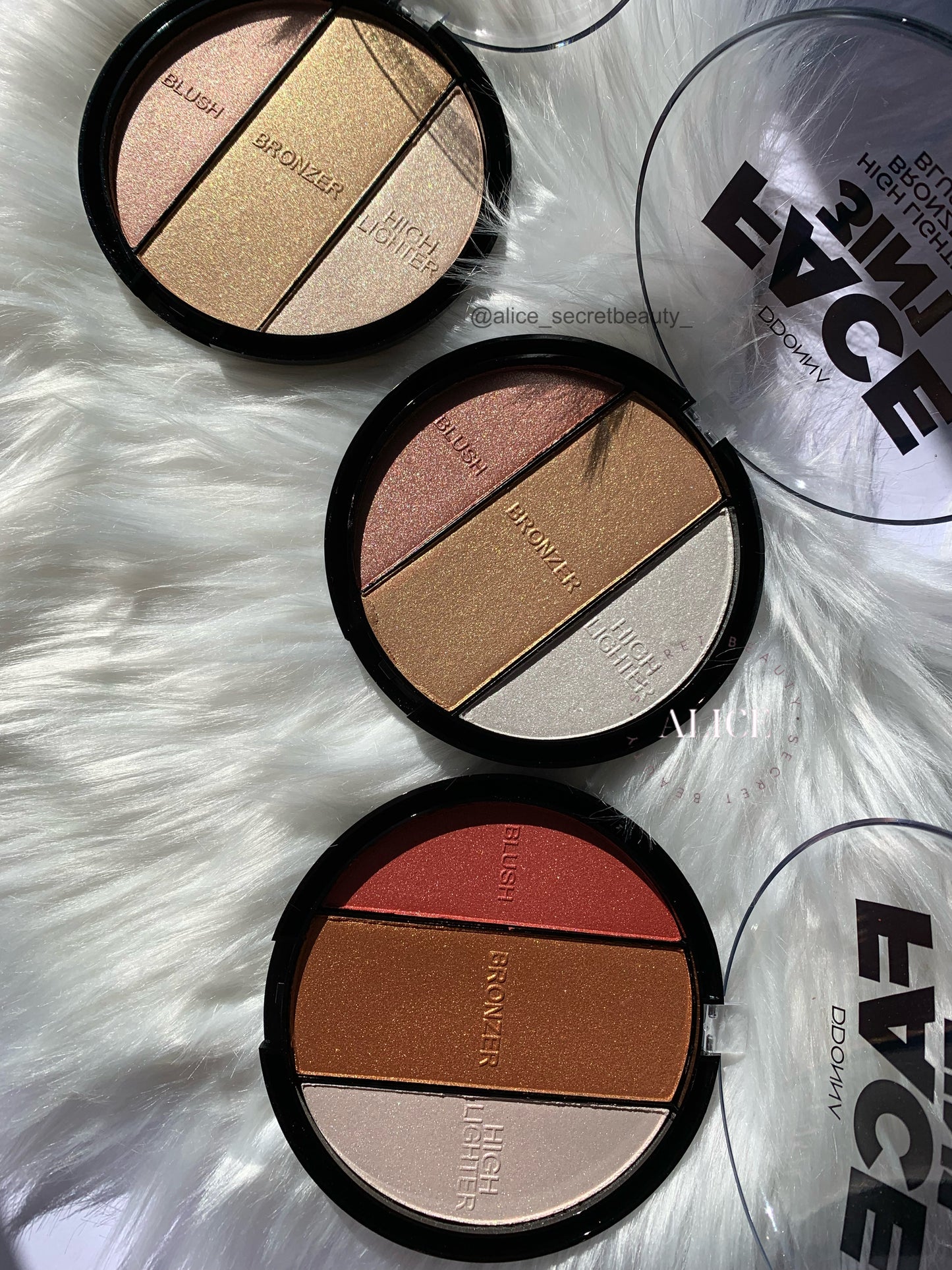 Paleta Face 3 em 1 Blush,Bronzeador e iluminador  D’donna - 18g